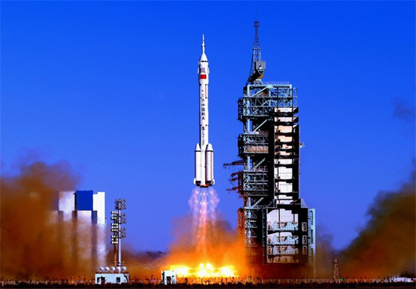 1958年，祁連山牌水泥用于澆筑 酒泉衛(wèi)星發(fā)射基地發(fā)射塔架-圖片來源網(wǎng)絡(luò).jpg